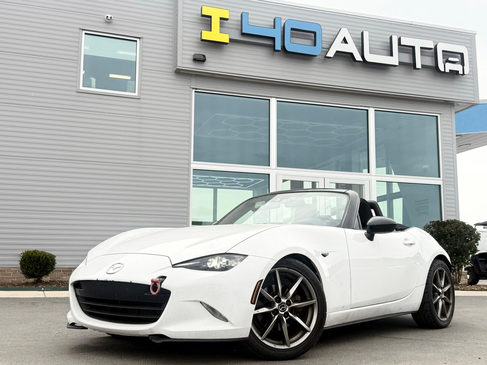 Arctic White 2020 Mazda MX-5 Miata Sport RWD Convertible Rear-Wheel Drive 6-Speed Manual
