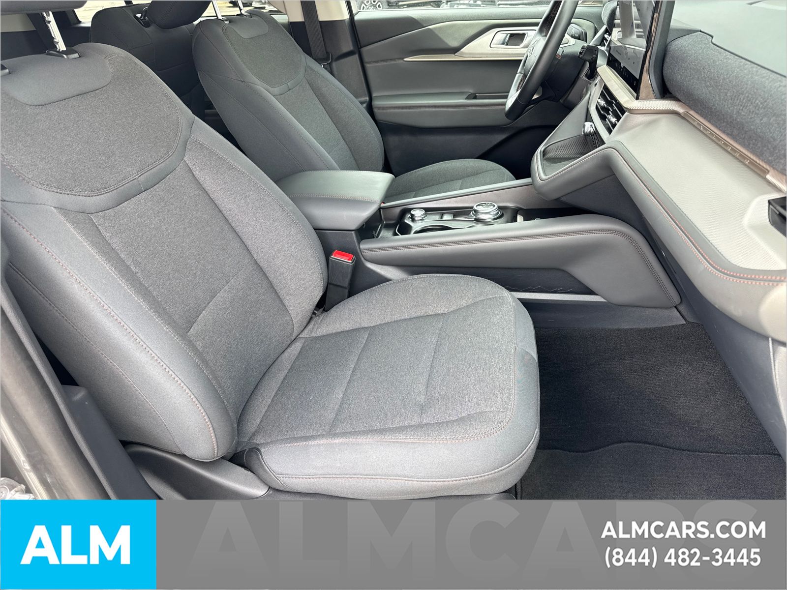 Used 2025 Gray Ford Active image 15