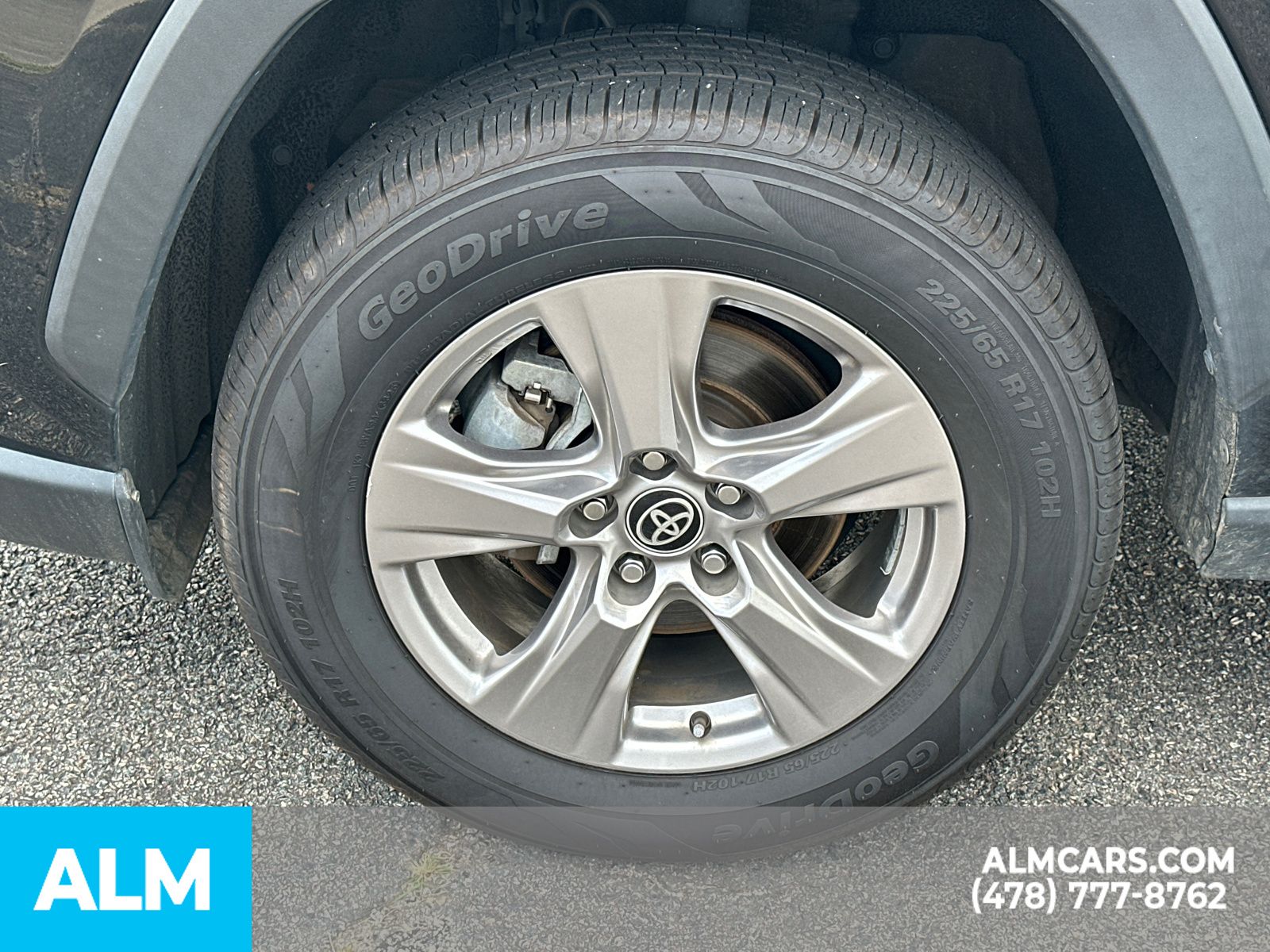 Used 2023 Black Toyota XLE image 12