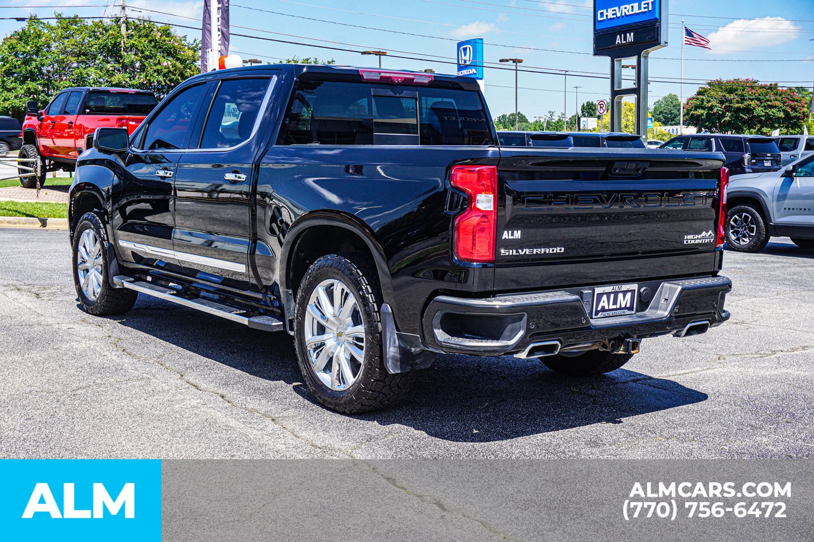 Used 2023 Black Chevrolet High Country image 7