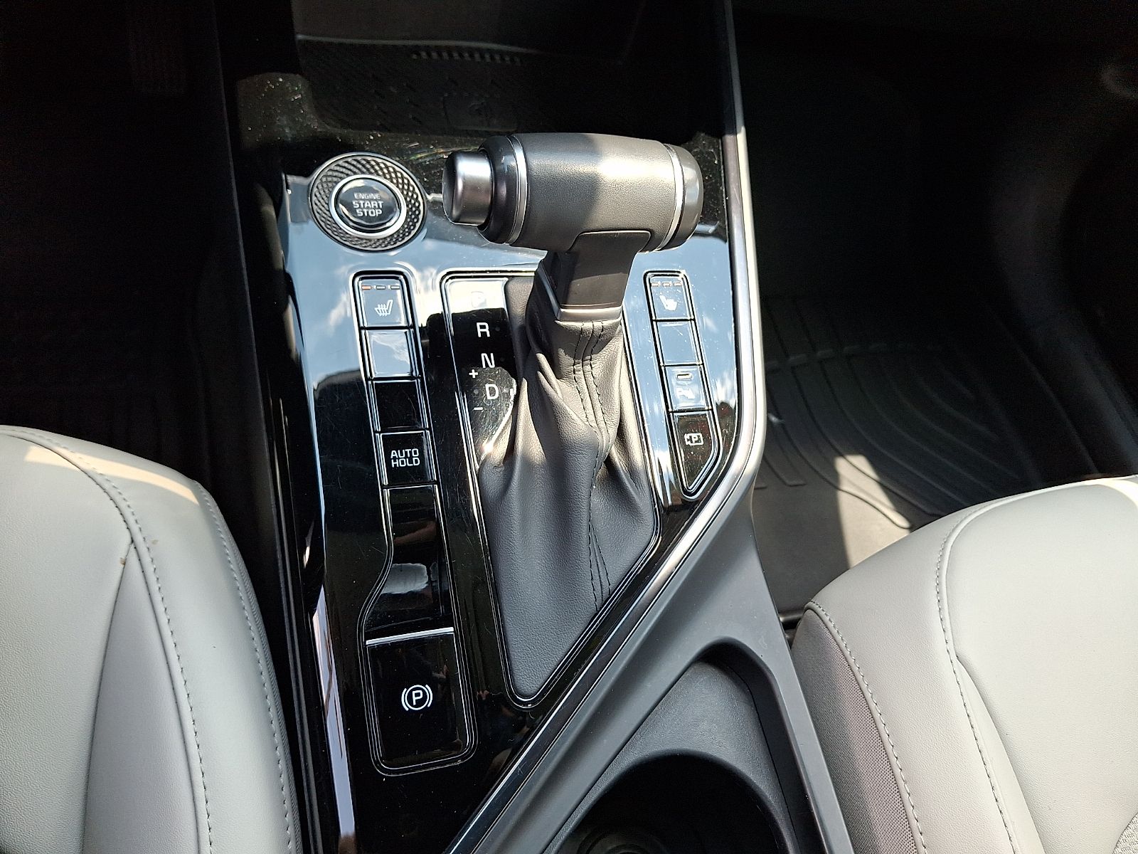 Used 2023 Kia Niro SUV
