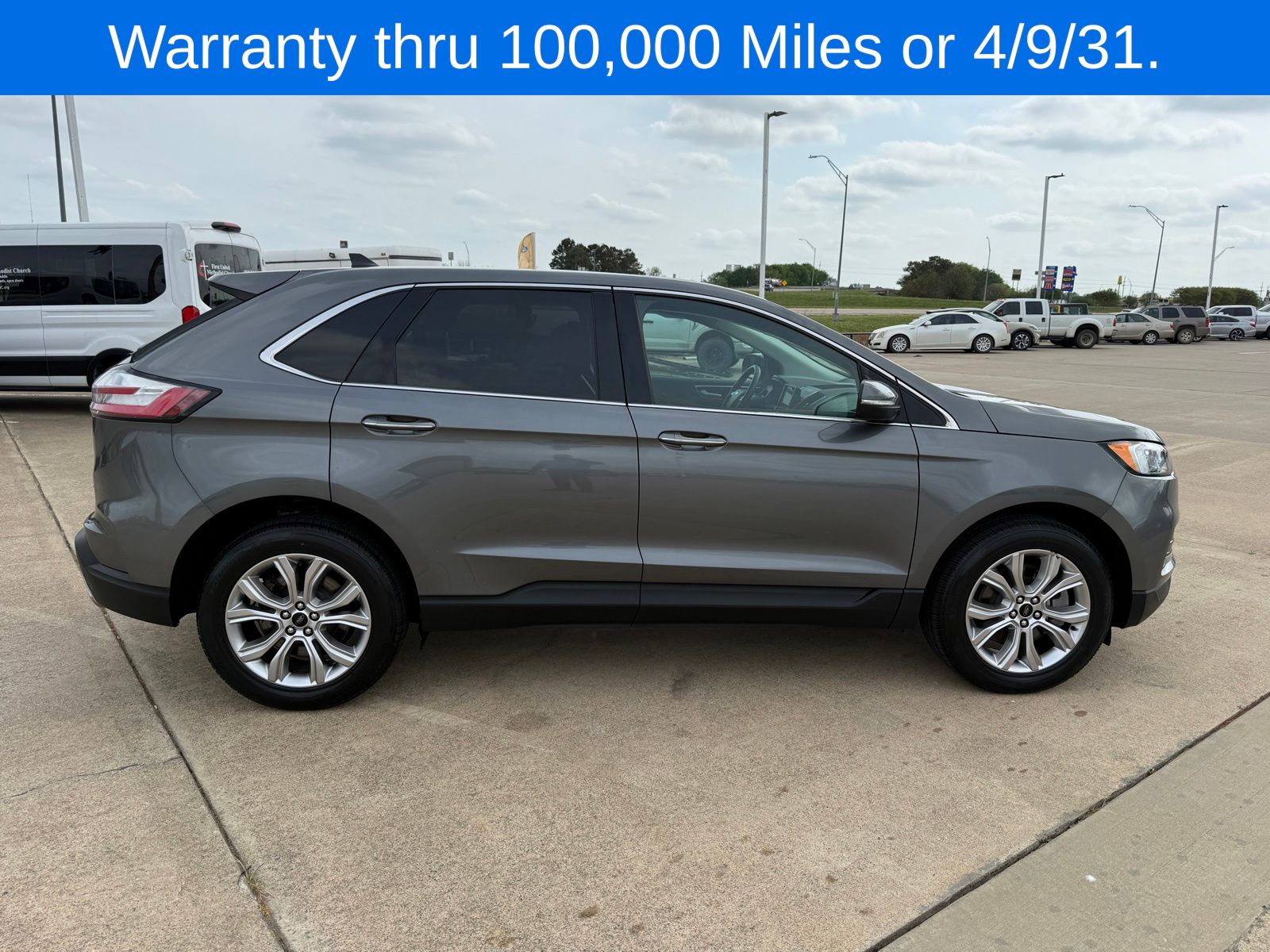 View vehicle photo 4