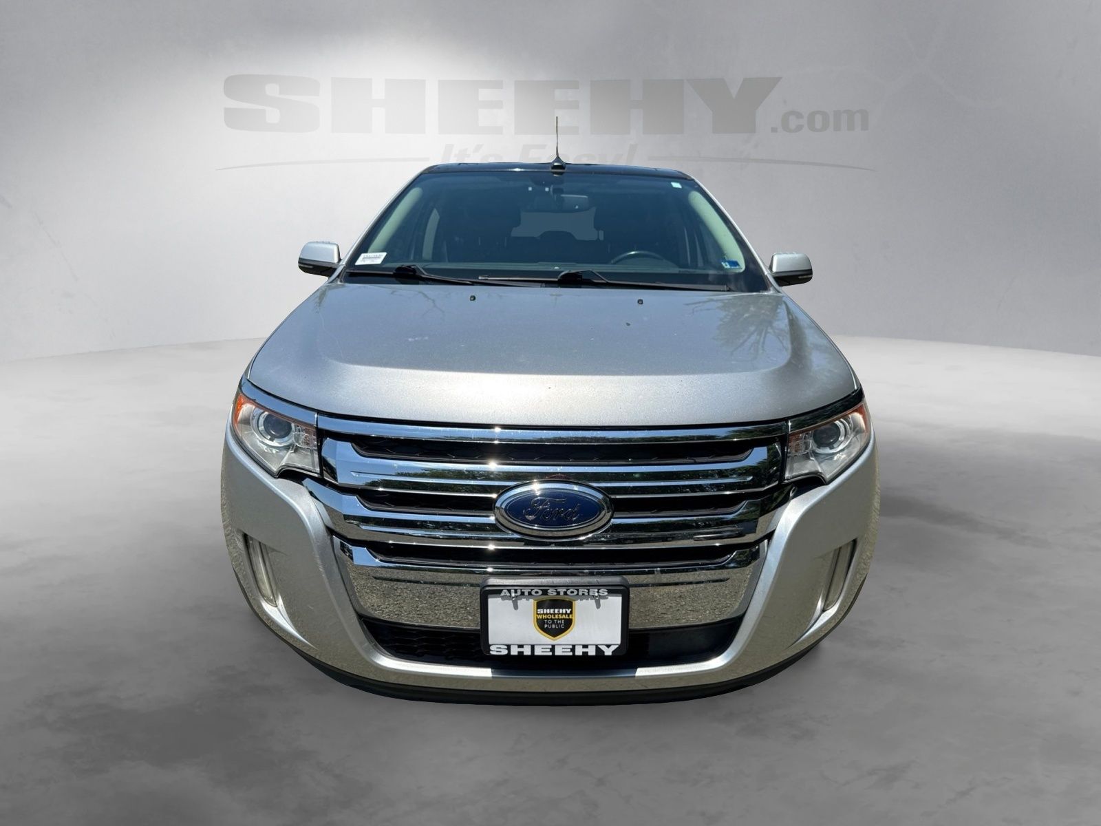 Used 2014 Ingot Silver Metallic Ford Limited image 19