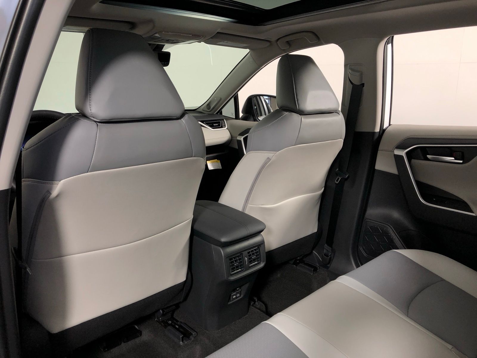 2025 Toyota RAV4 Limited 20