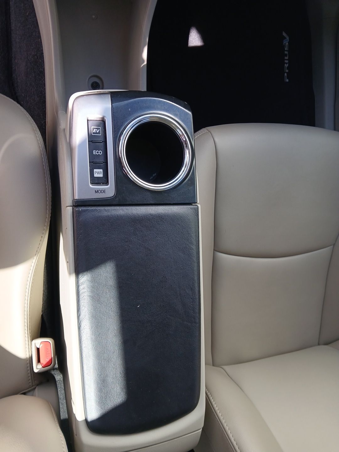 Used Car 2017 Toyota Prius V  For Sale Under $20,000 In Austin, Texas