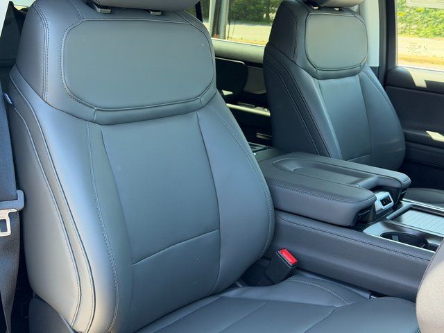 New 2026 Agate Black Metallic Ford Active image 11