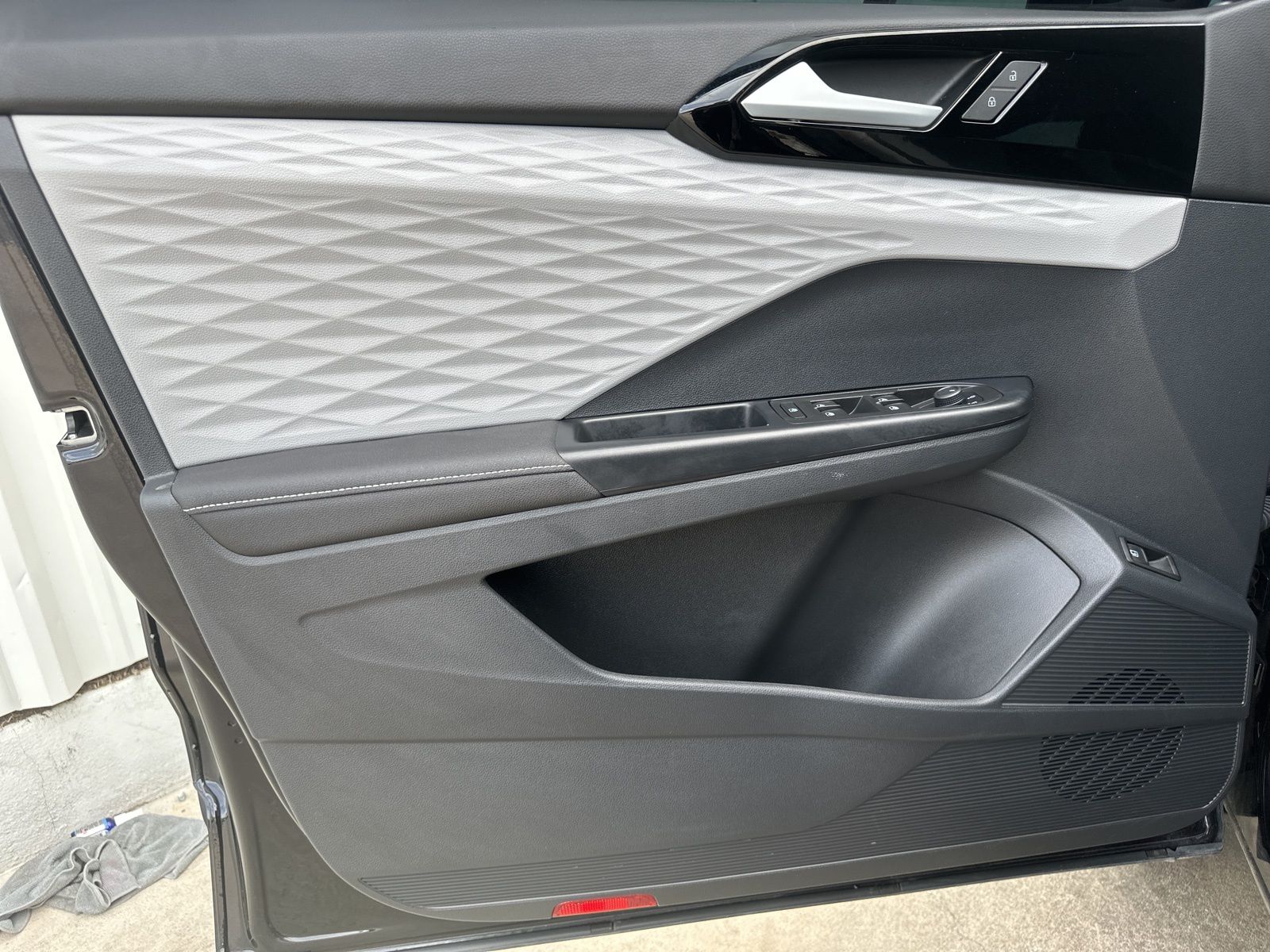 Used Car 2024 Volkswagen Taos  1.5t S For Sale Under $25,000 In Austin, Texas