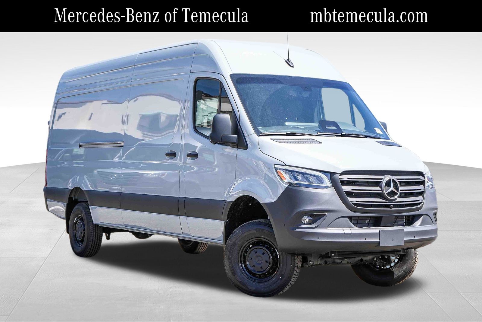 2026 Mercedes-Benz Sprinter 2500 170 WB HO High Roof AWD's photo