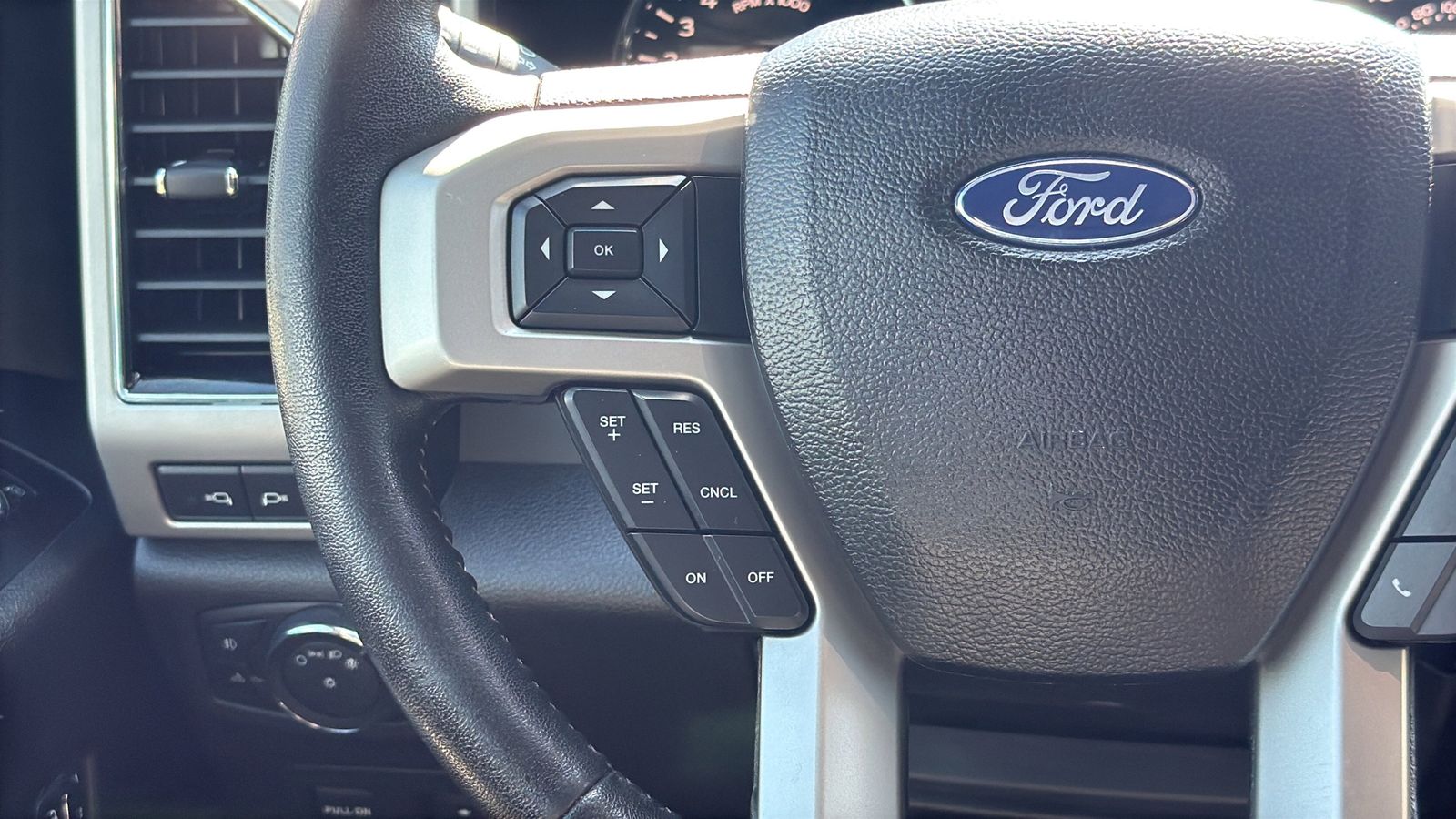 Used Car 2018 Ford F-150  Lariat For Sale Under $25,000 In Austin, Texas