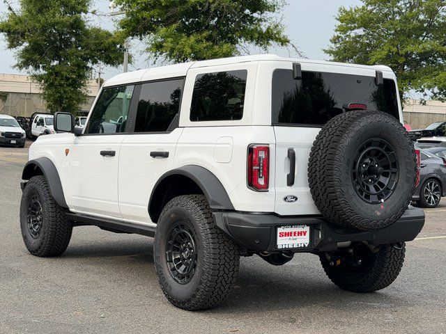 New 2026 Oxford White Ford Badlands image 4
