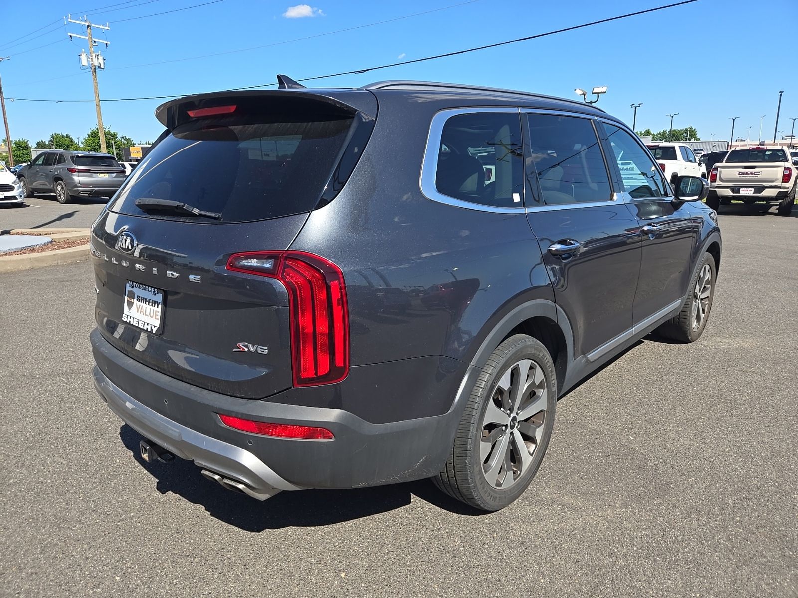 Used 2020 Gray Kia S image 7