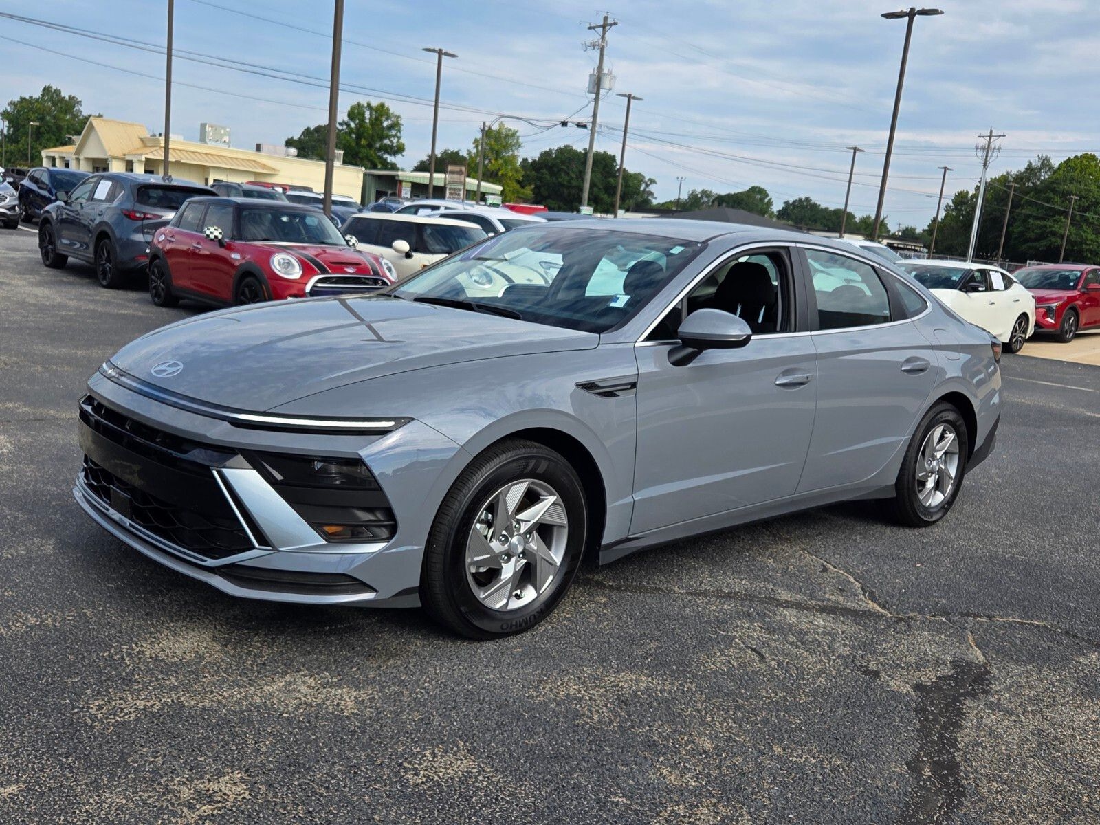 Certified Used 2026 Blue Hyundai SE image 3