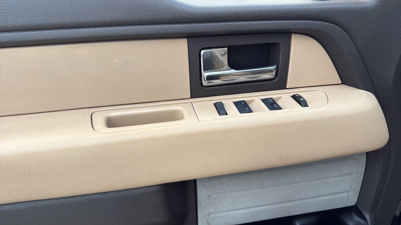 Used Car 2012 Ford F-150  Xlt For Sale Under $15,000 In Austin, Texas