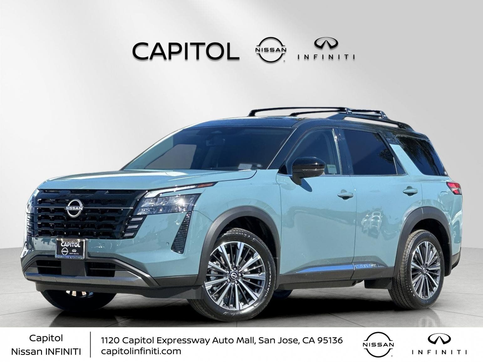 2026 Nissan Pathfinder Platinum 4WD's photo