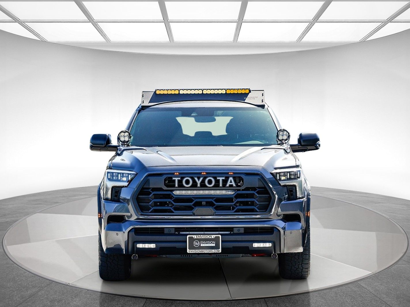 View vehicle photo 6