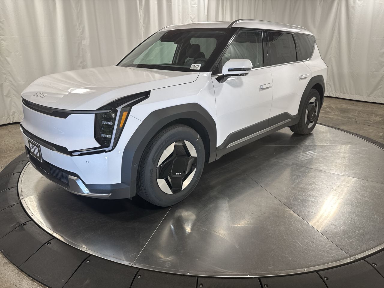 2026 Kia EV9 Wind