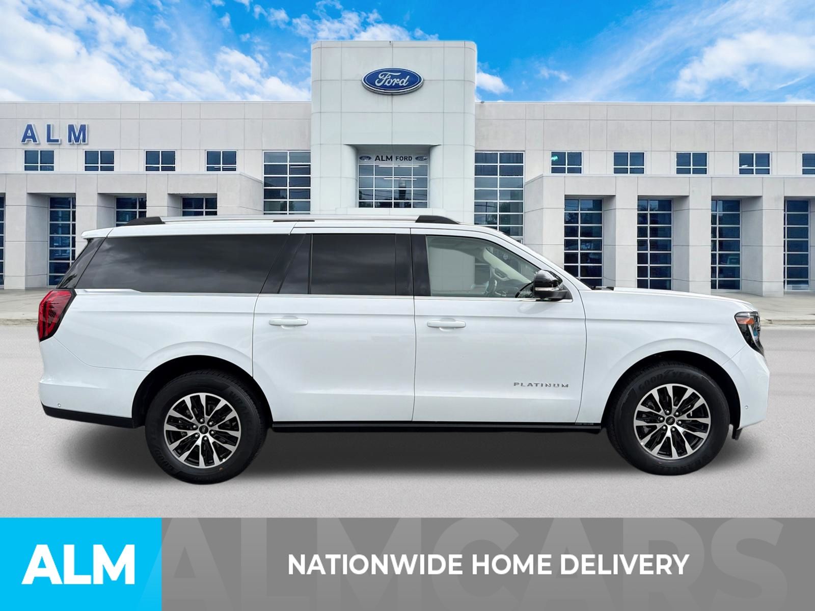 Used 2025 White Ford Platinum image 4