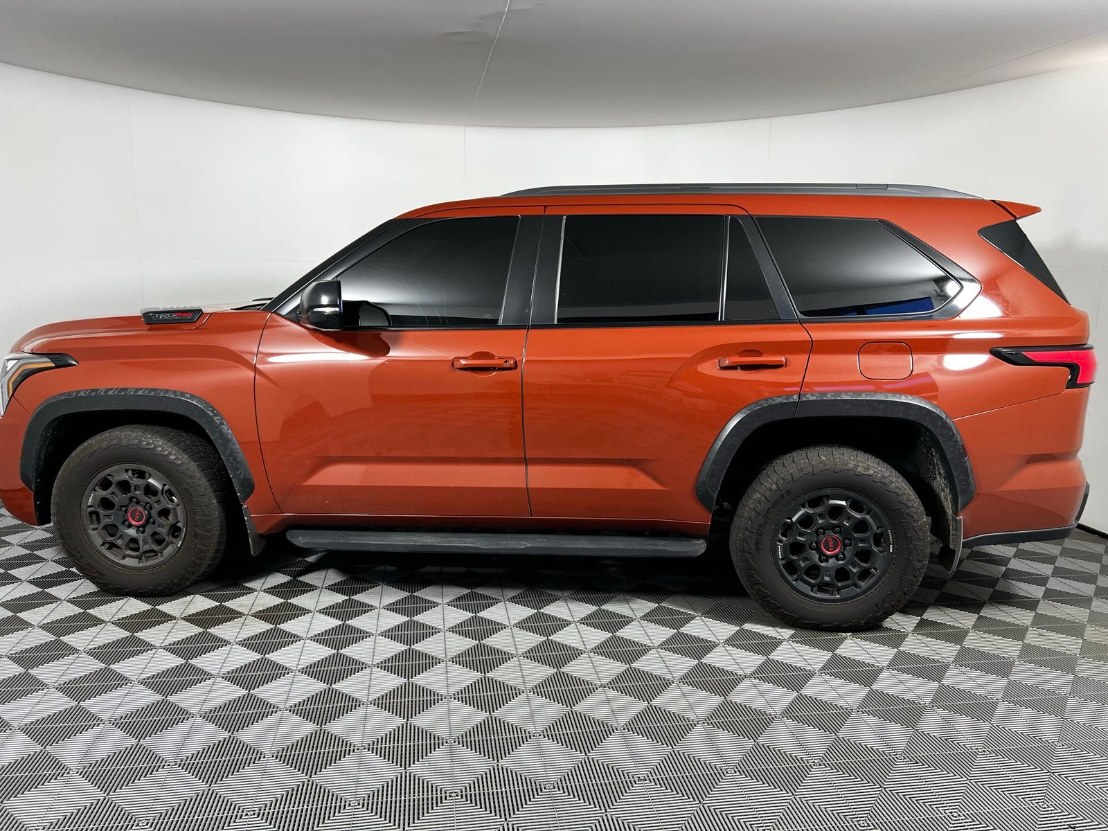 Thumbnail: 2024 Toyota Sequoia - 8