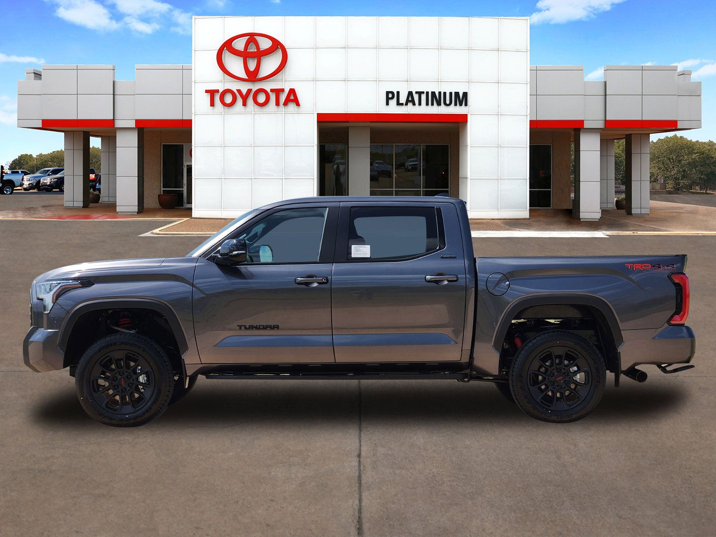 View vehicle photo 3