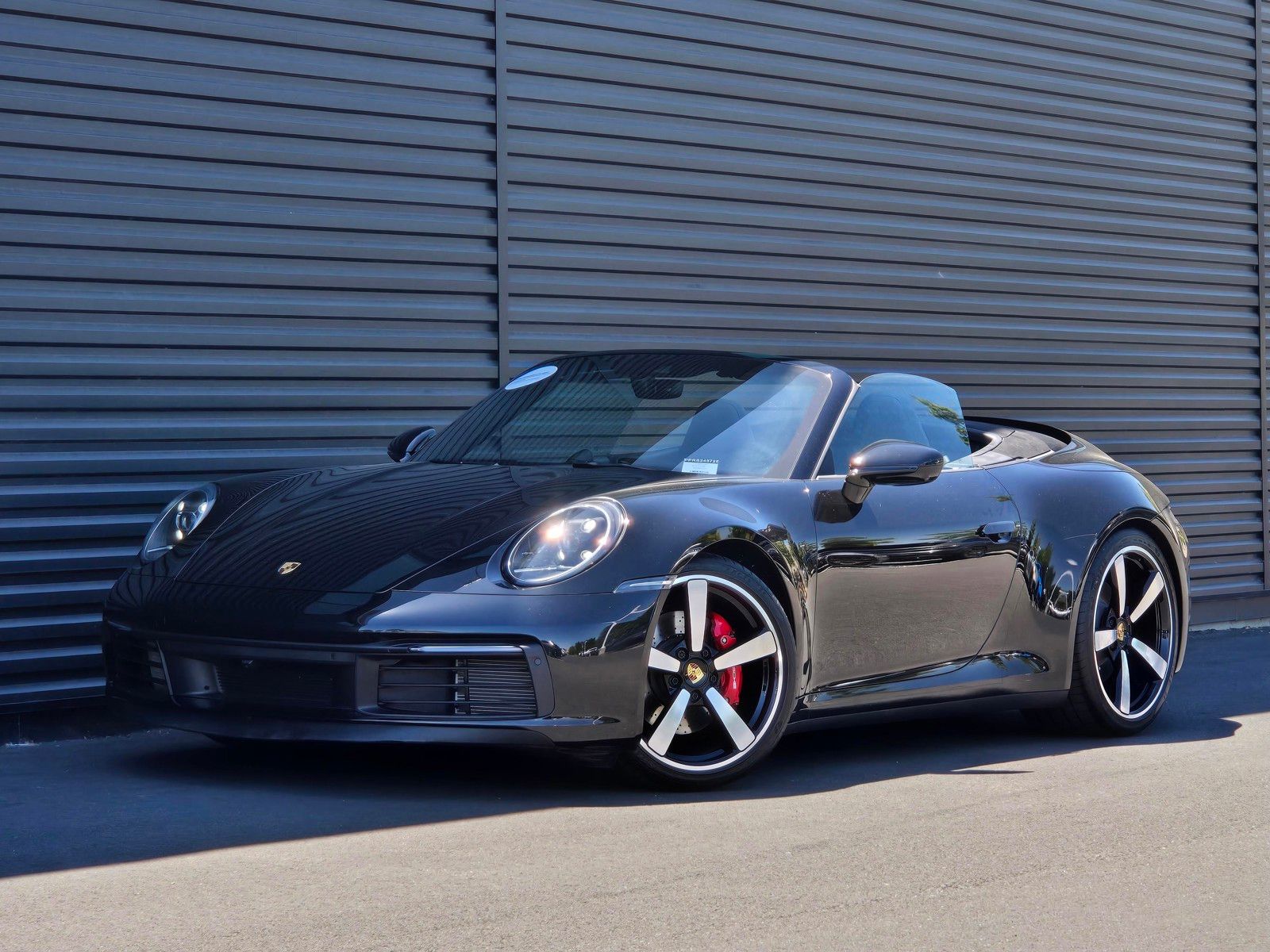 2024 Porsche 911 Carrera S — full photo 1 of 27