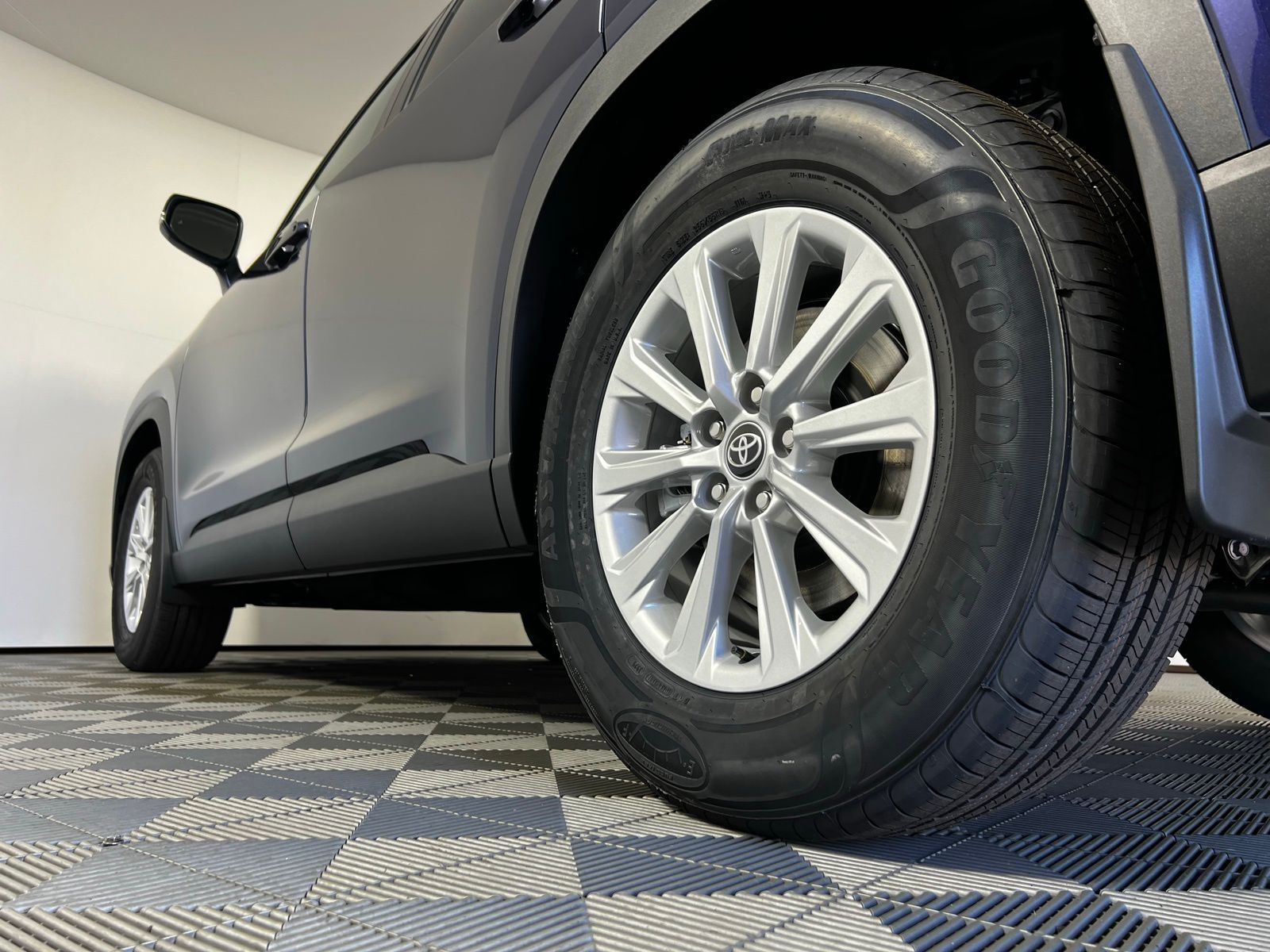 Thumbnail: 2026 Toyota Grand Highlander - 22