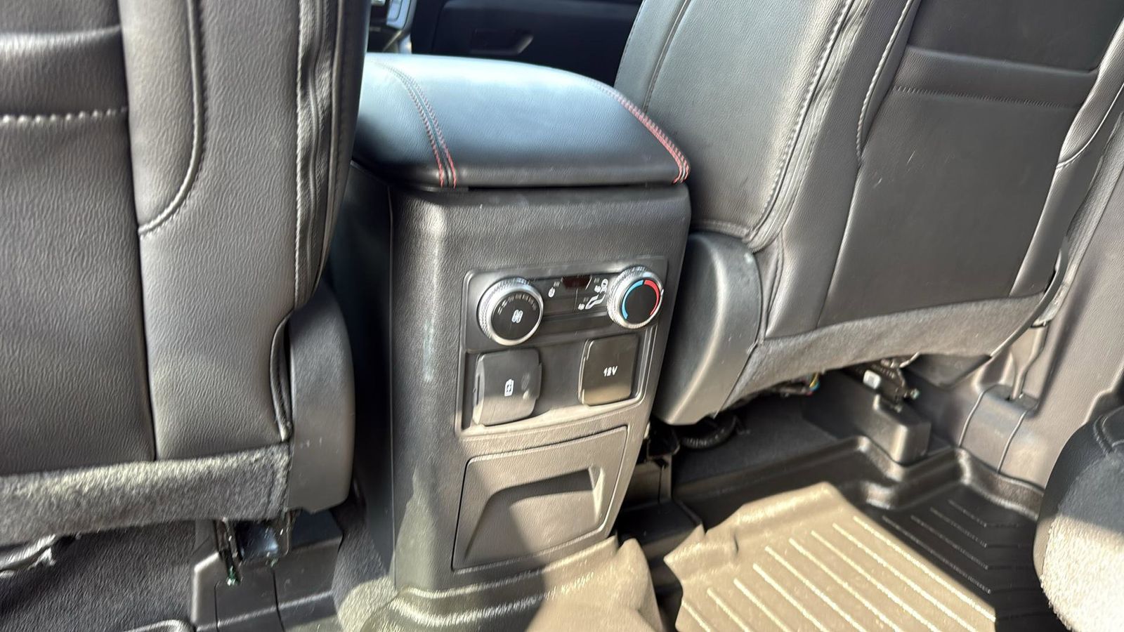 Used Car 2022 Ford Explorer  St-line For Sale Under $35,000 In Austin, Texas