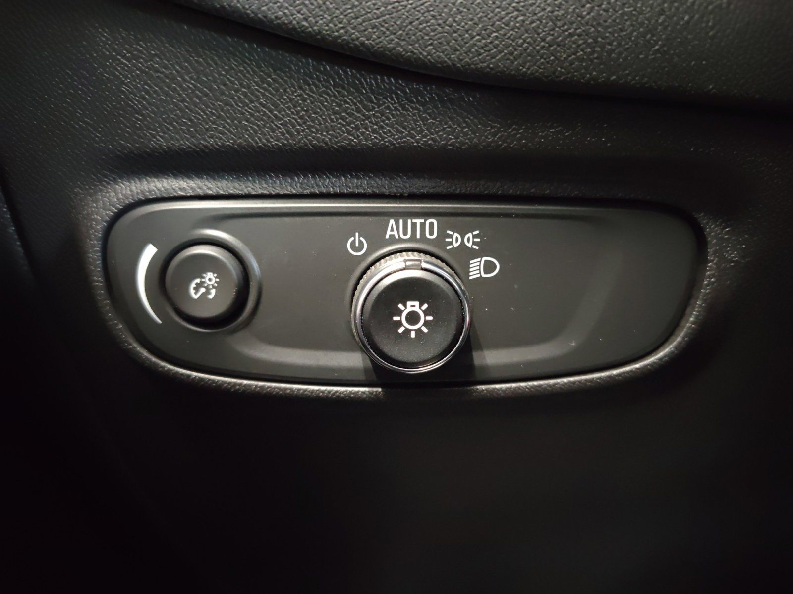 Used Car 2024 Chevrolet Equinox  Ls For Sale Under $25,000 In San Antonio, Texas