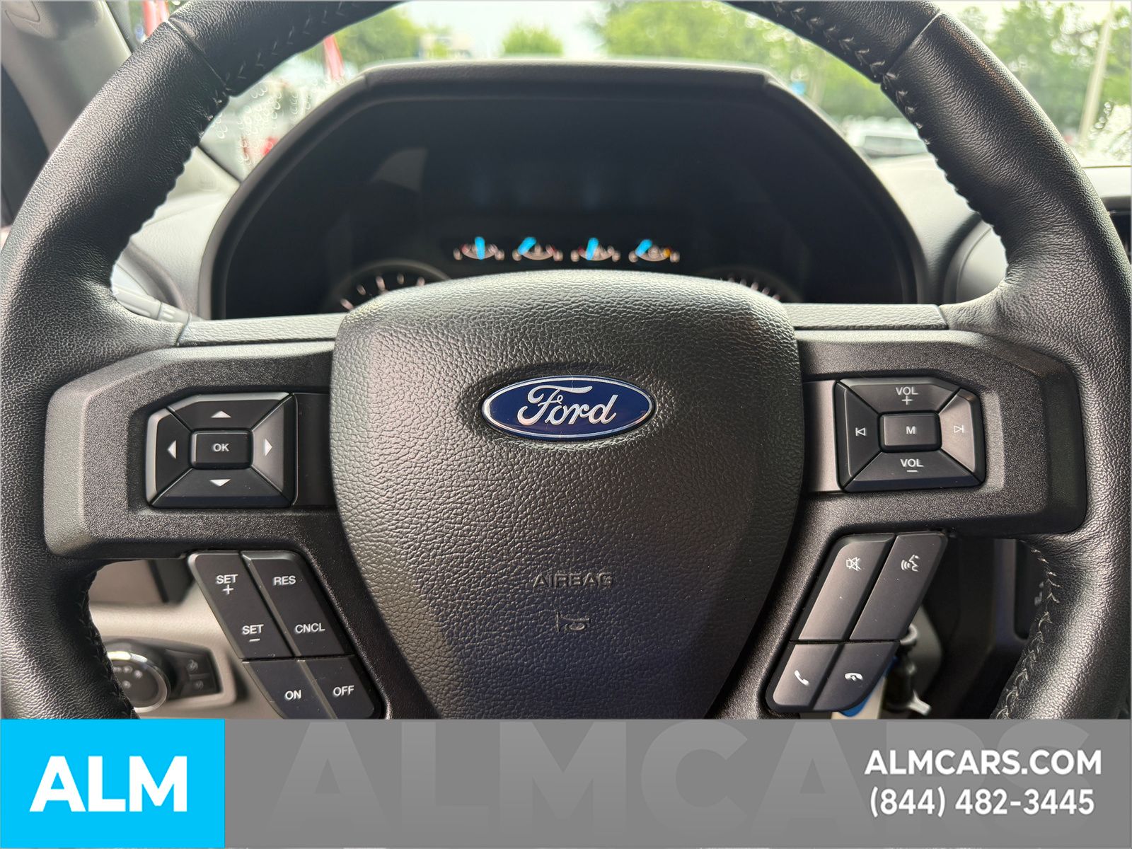 Used 2018 Oxford White Ford XLT image 24