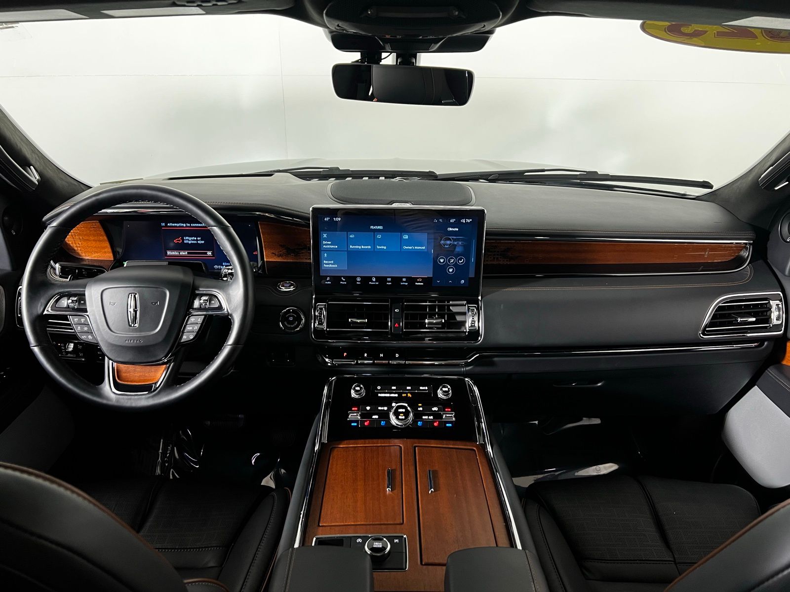 2023 Lincoln Navigator Black Label 18