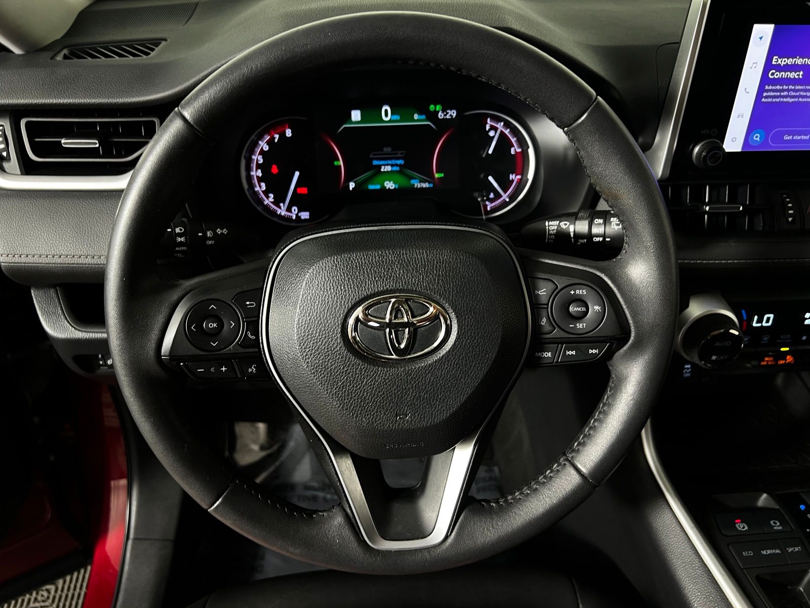 Thumbnail: 2023 Toyota RAV4 - 15