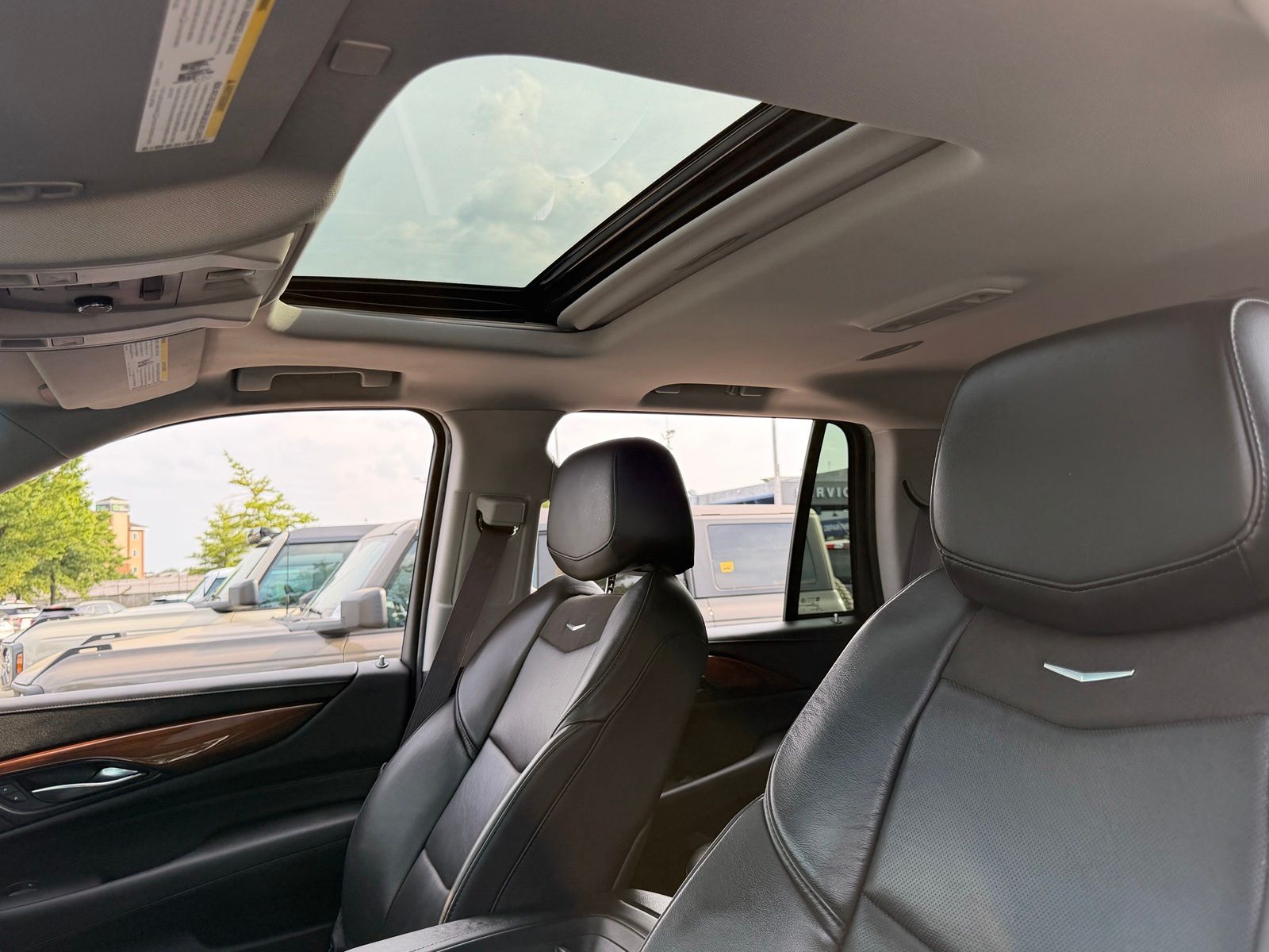 Used 2017 Radiant Silver Metallic Cadillac Luxury image 24