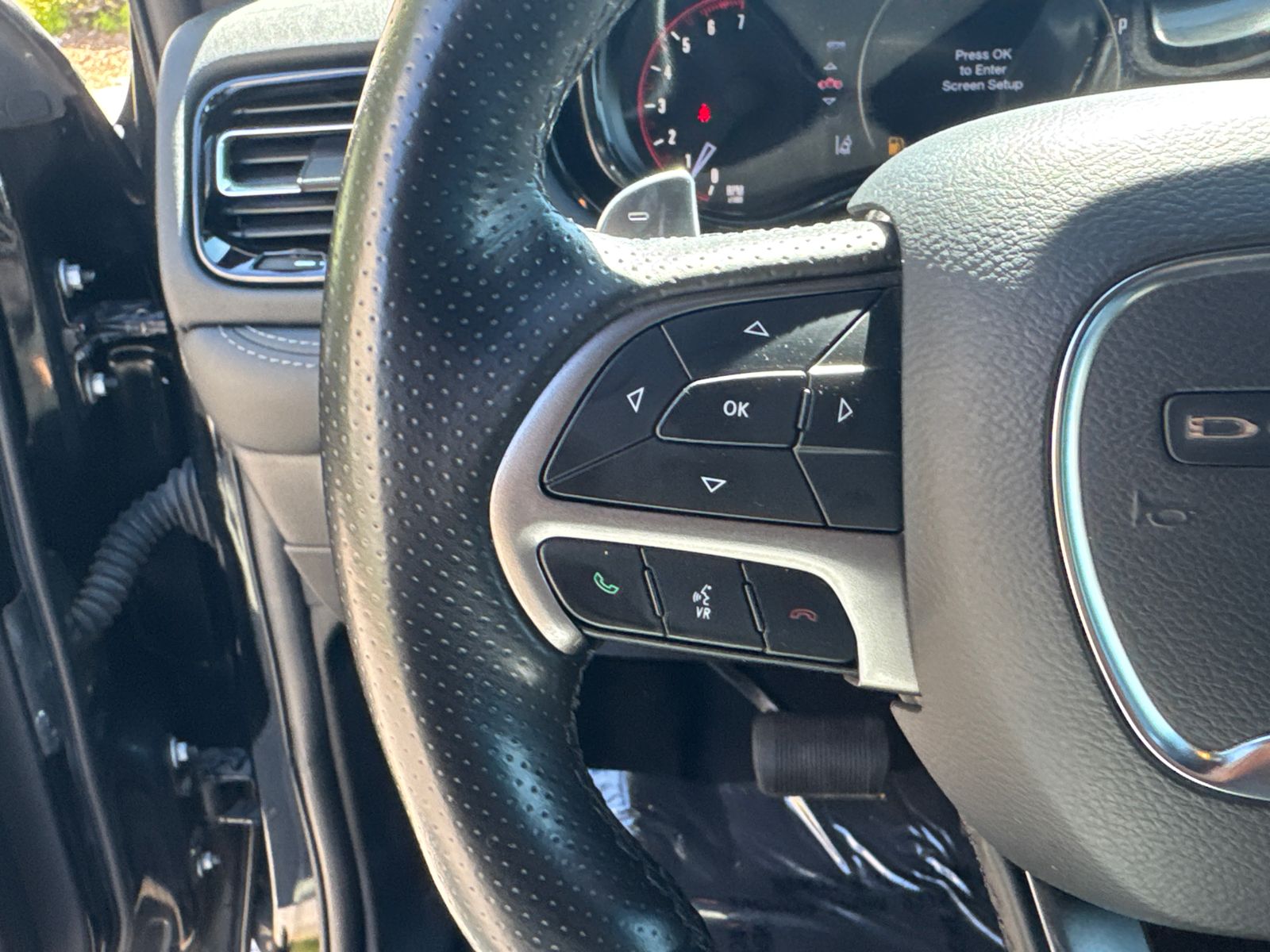 Used 2022 Black Dodge Citadel image 25