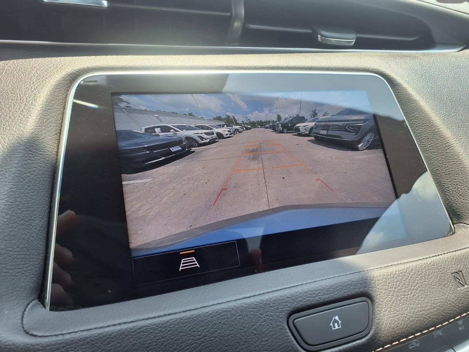 2021 Cadillac XT4 Premium Luxury Silver at Tom Peacock Cadillac
