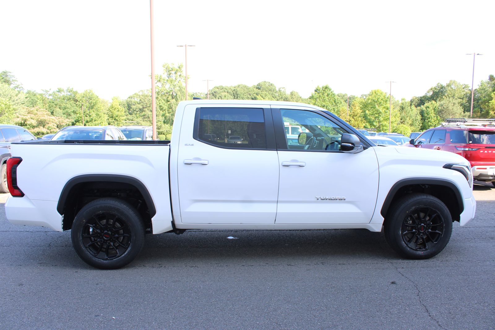 Used 2025 White Toyota SR5 image 35