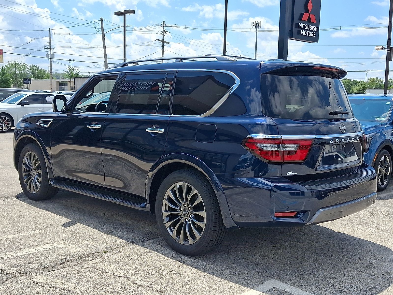 Used 2023 Nissan Armada SUV