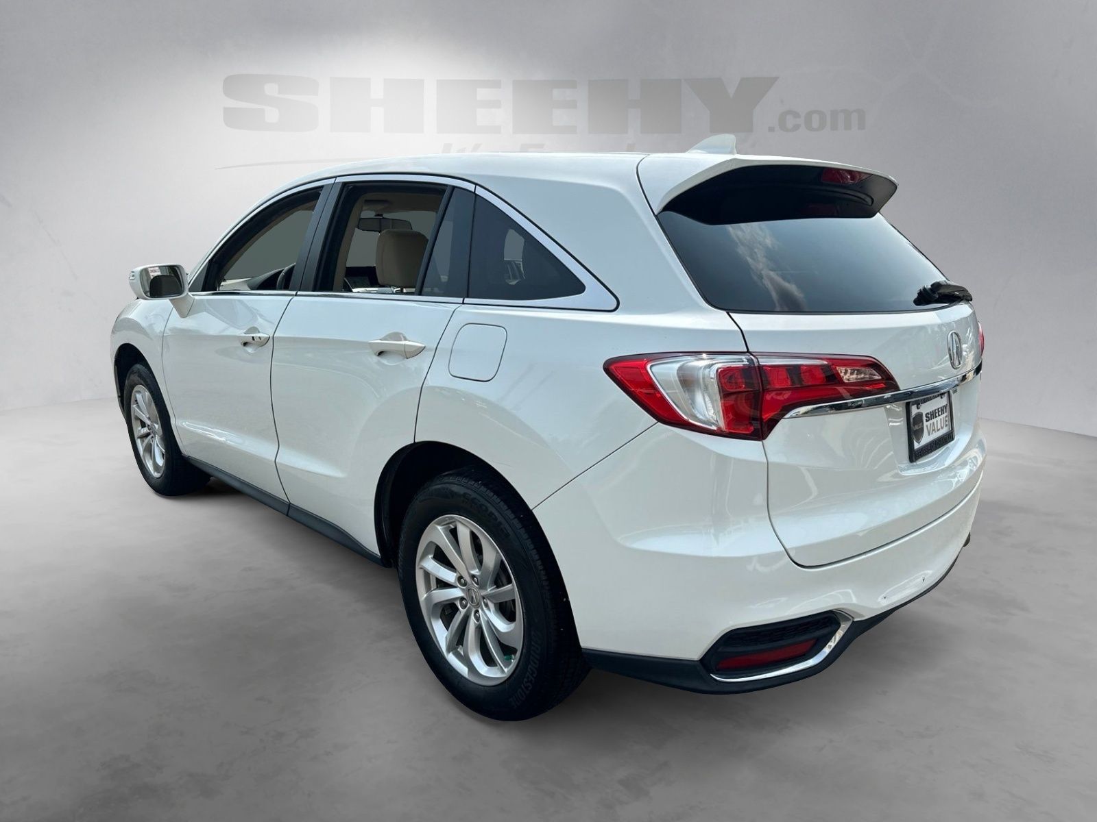 Used 2016 White Acura  image 15