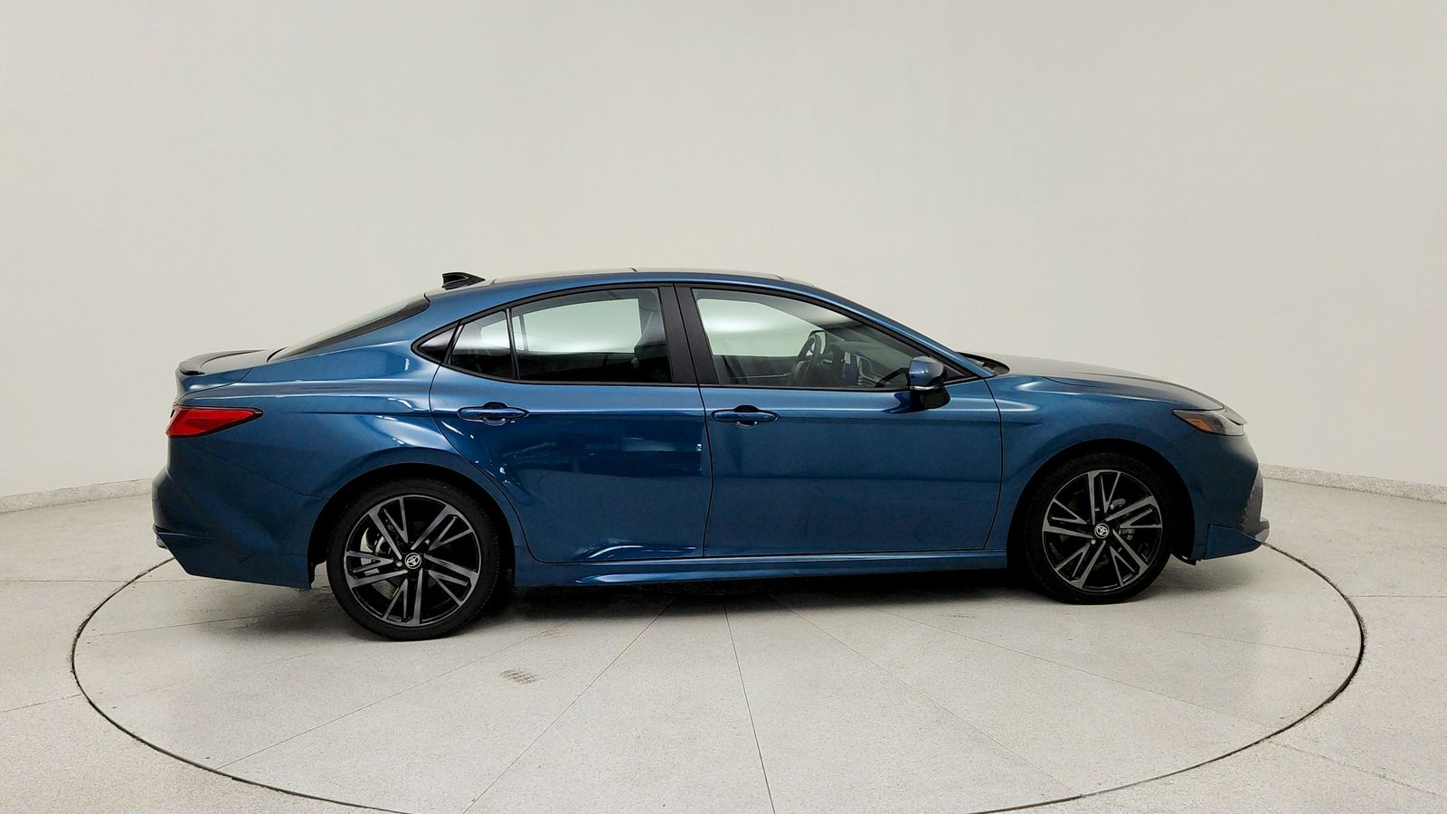 Used 2025  Toyota XSE image 8