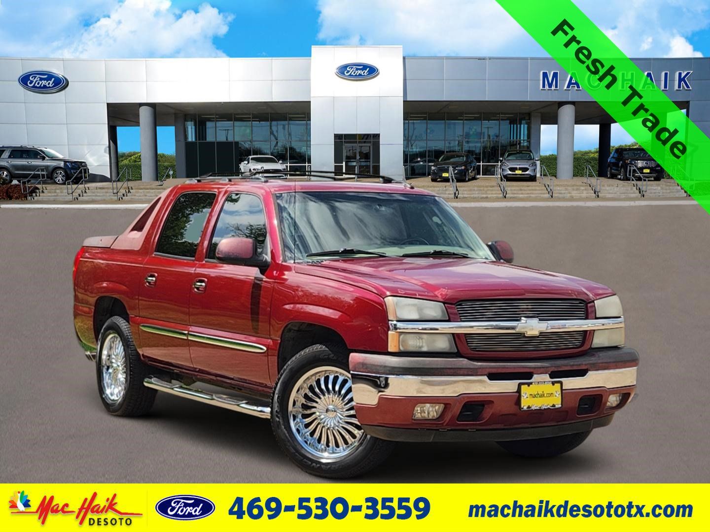 Sport Red Metallic 2005 Chevrolet Avalanche 1500 LS RWD Pickup Truck Rear-Wheel Drive 4-Speed Automatic Overdrive