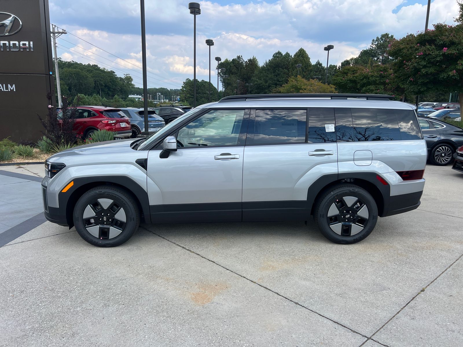 2026 Hyundai Santa Fe SEL photo 8