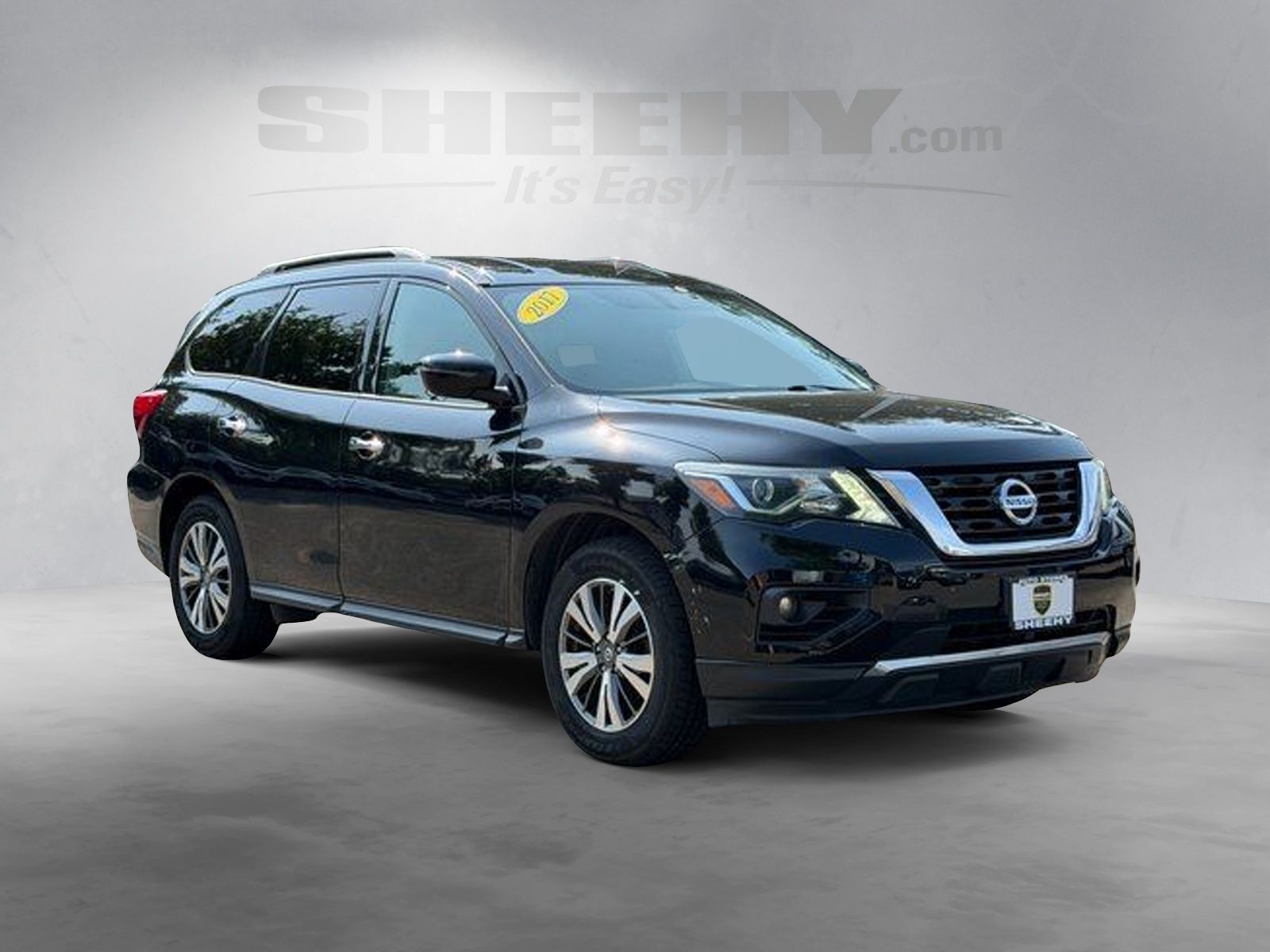 Used 2017 Nissan Pathfinder SV with VIN 5N1DR2MM1HC656021 for sale in Springfield, VA
