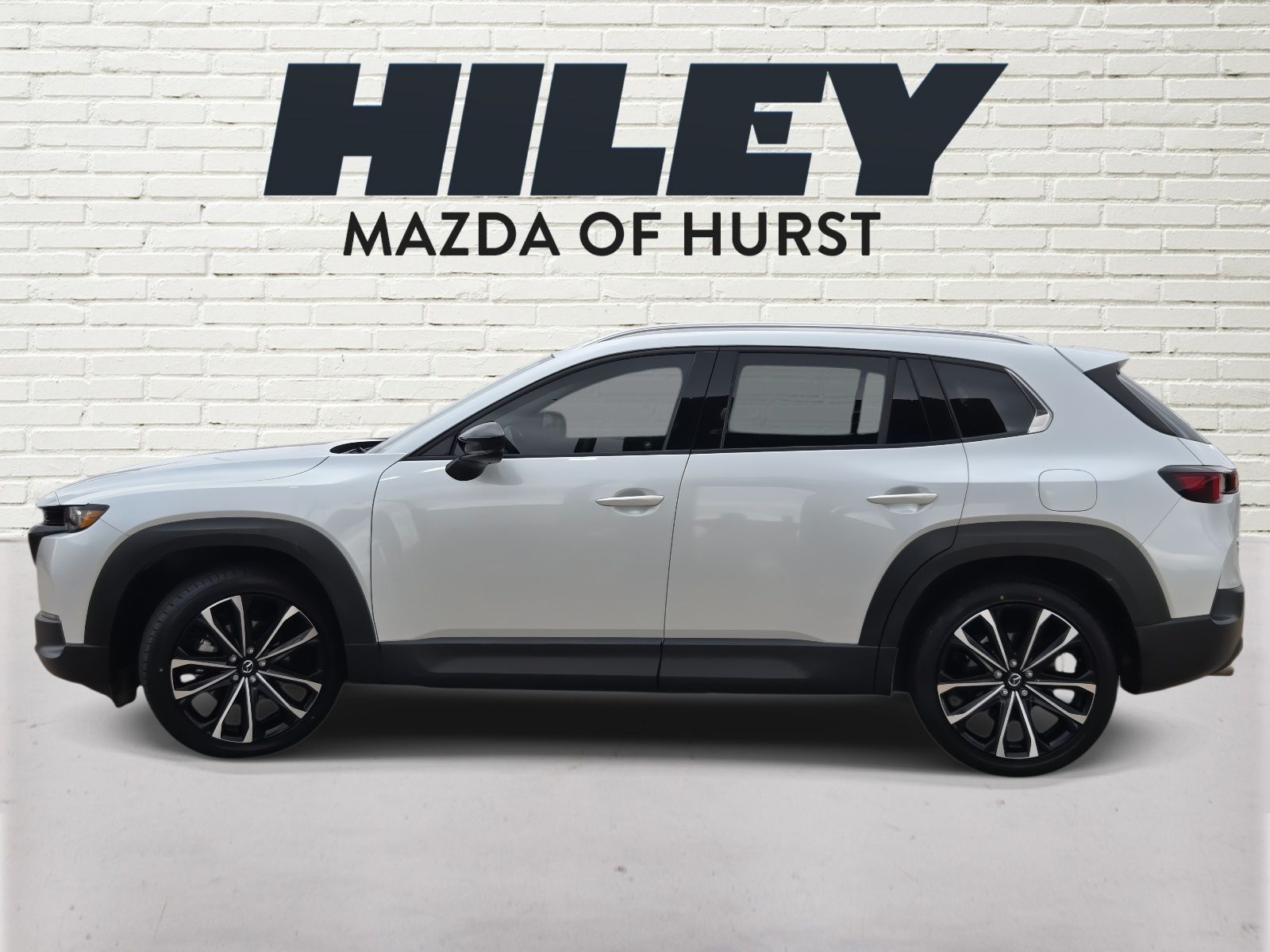 View vehicle photo 3