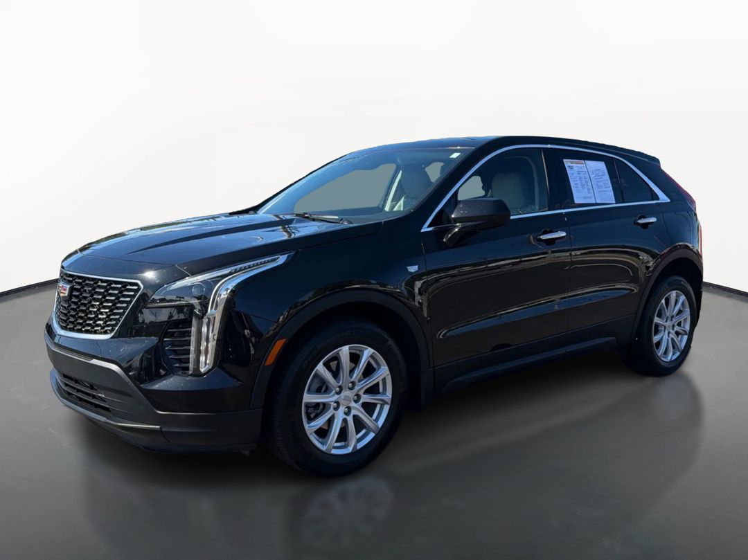  2023 Cadillac XT4 Luxury FWD   