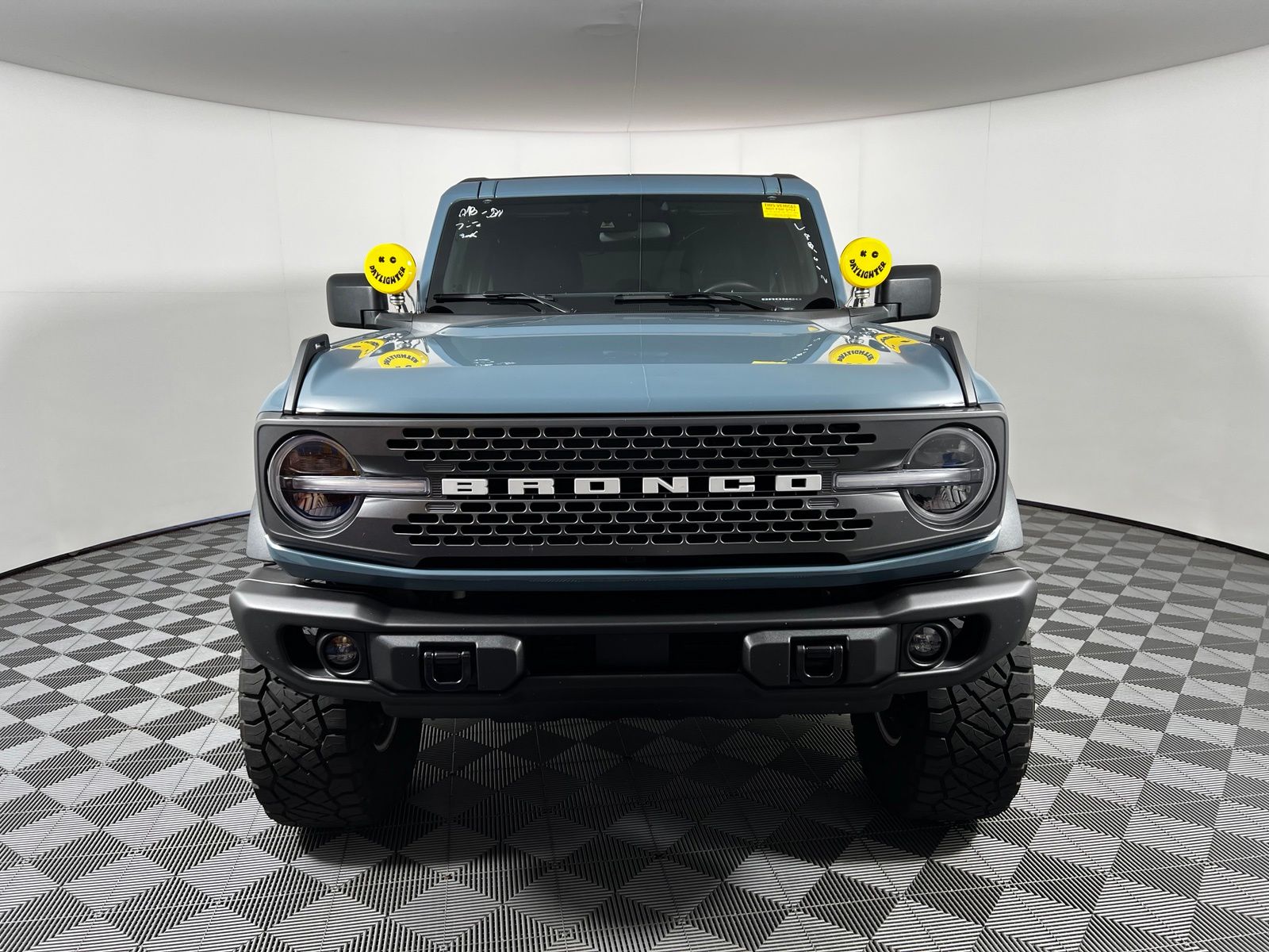Thumbnail: 2022 Ford Bronco - 2
