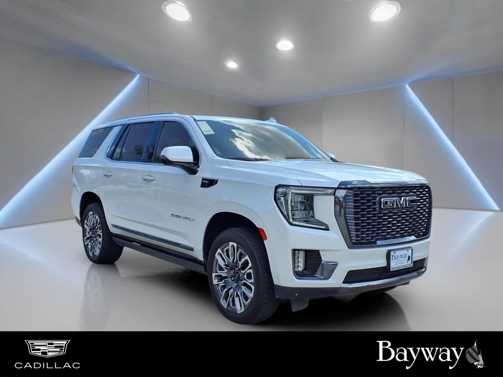 2023 GMC Yukon Denali Ultimate White at DeMontrond Auto Country