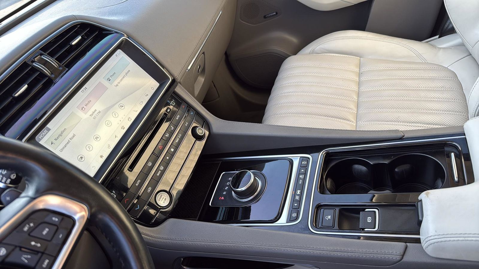 Used Car 2019 Jaguar F-pace  30t Portfolio For Sale Under $25,000 In Austin, Texas