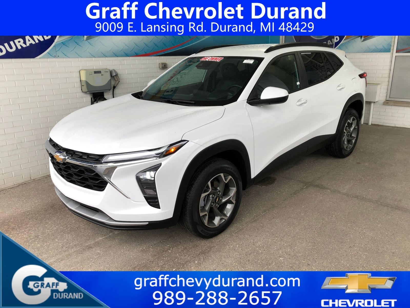 Summit White 2025 Chevrolet Trax LT FWD SUV / Crossover Front-Wheel Drive 6-Speed Automatic
