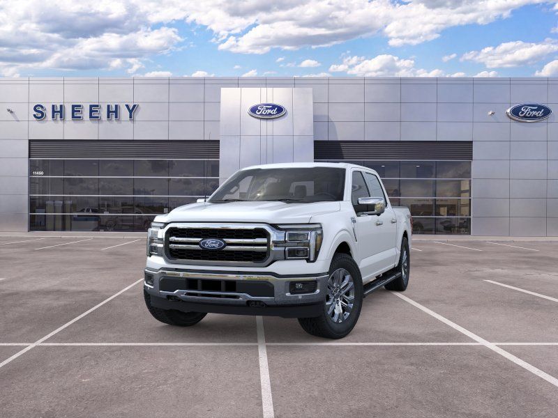 New 2026 Star White Metallic Tri-Coat Ford Lariat image 4