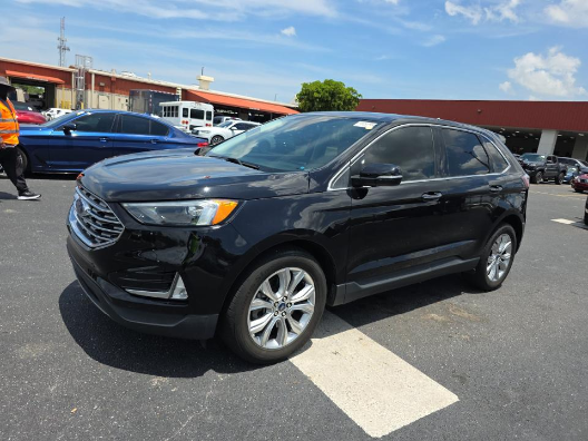 2022 Ford Edge Titanium AWD's photo