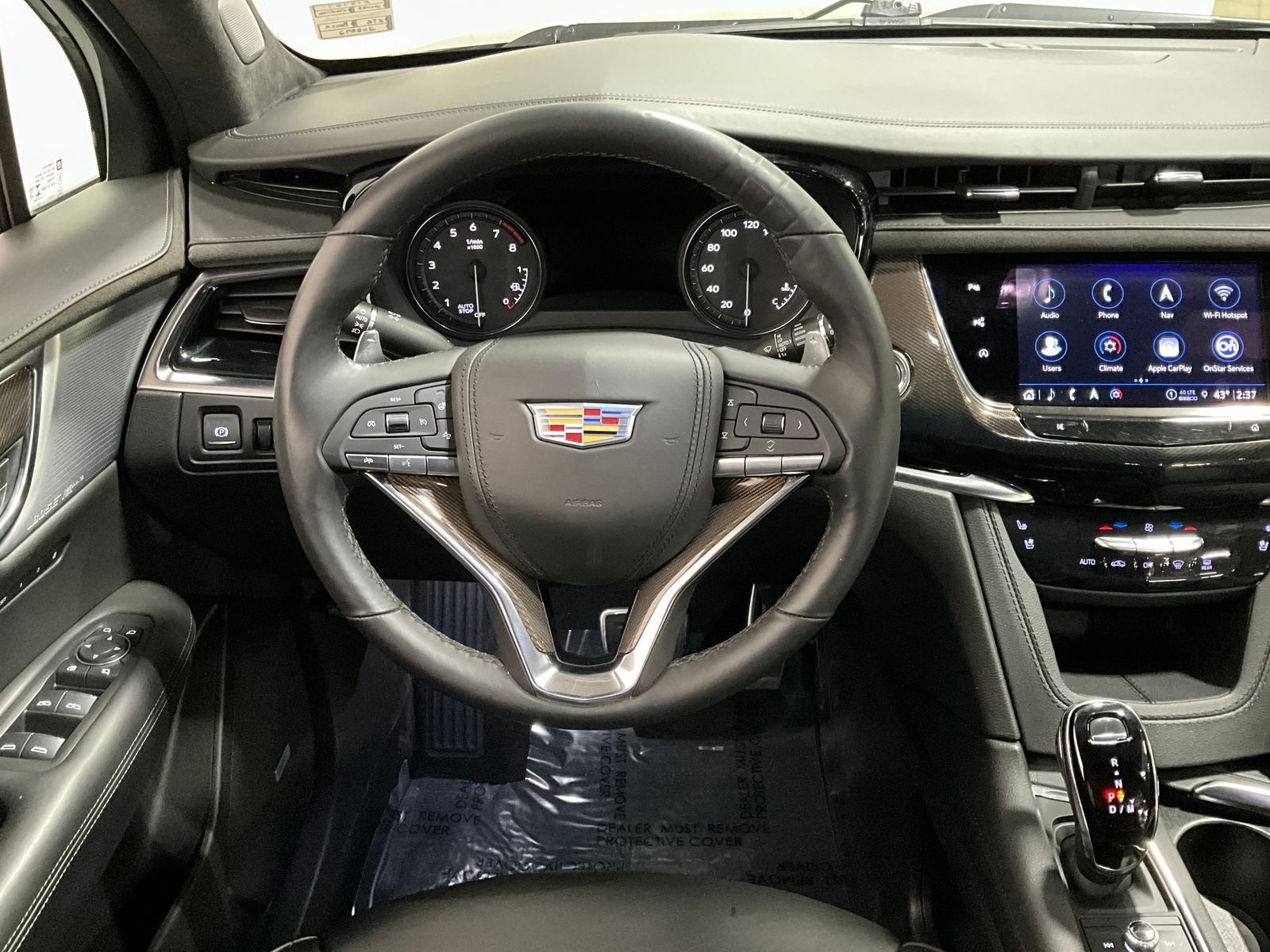 View vehicle photo 7