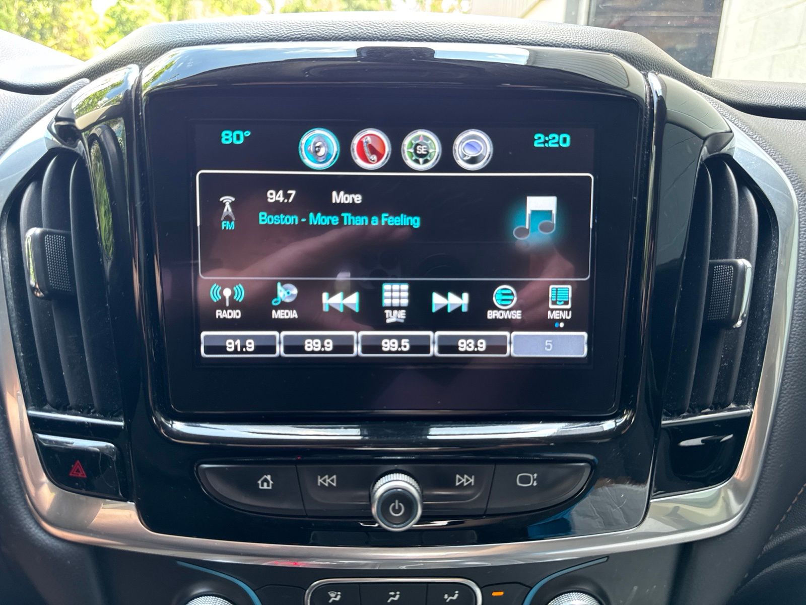 Used 2019 Graphite Metallic Chevrolet LT image 27